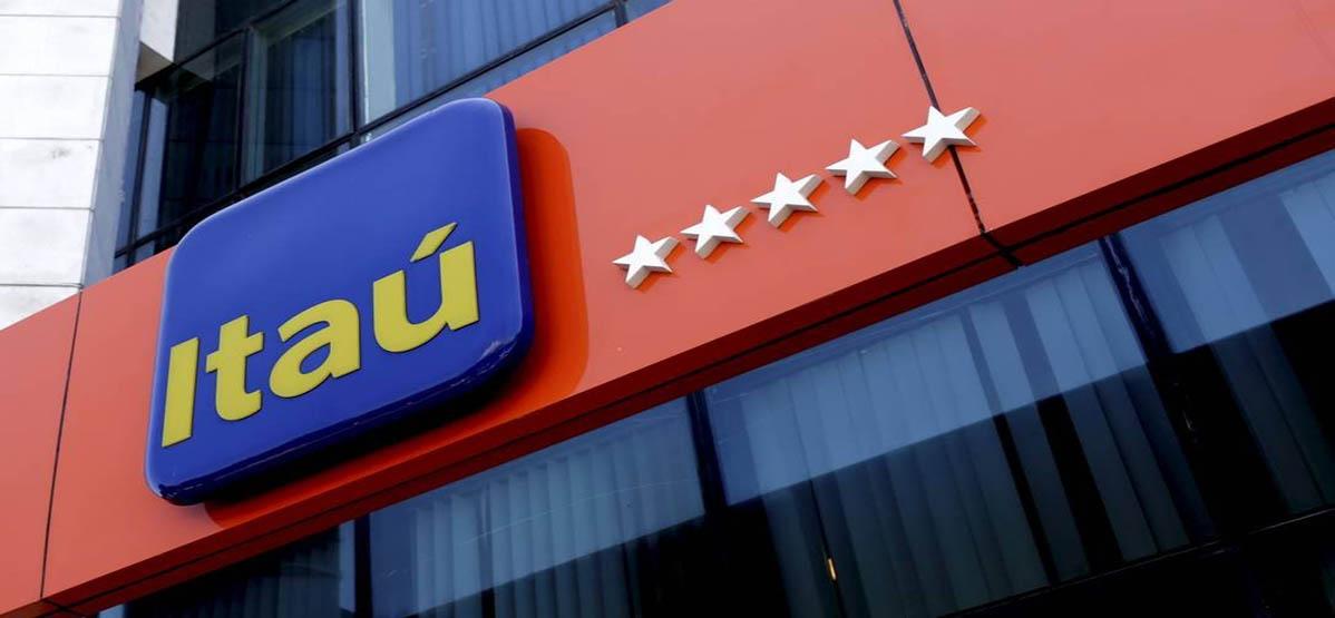 Bancária ganha na justiça a 7ª e 8ª horas extras e equiparação salarial